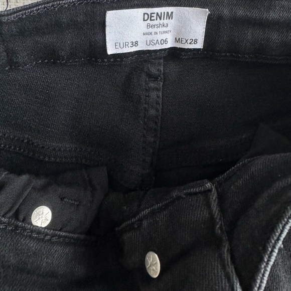 Bershka black high rise high waist jeans with knee tears distressed - Picture 7 of 8